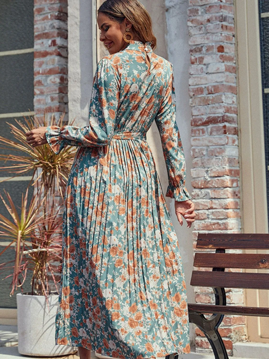 🌸 Perfee Tied Pleated Printed Mock Neck Long Sleeve Dress 🌸