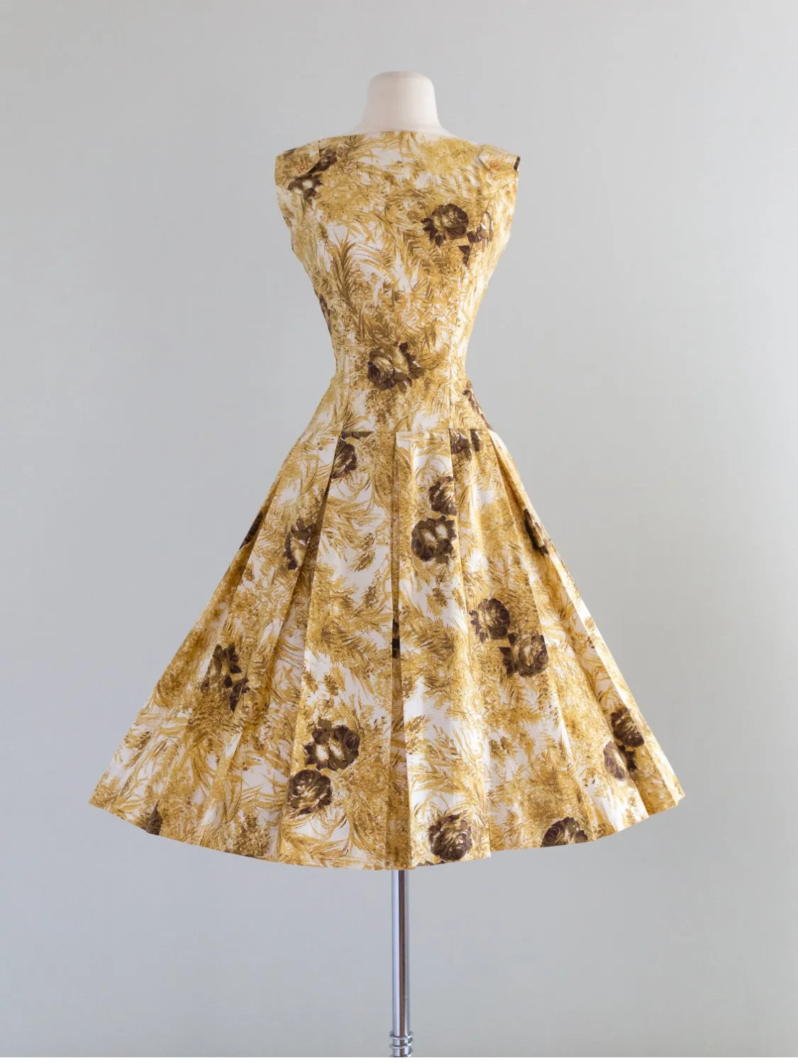 Beautiful 1950's Polished Cotton Golden Rose Print Dress / Small