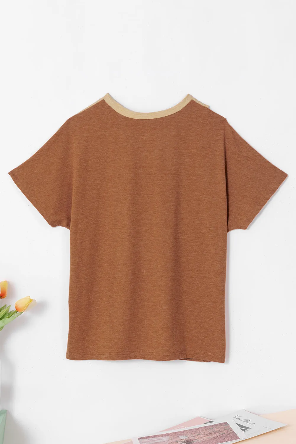 Brown Cold Shoulder Colorblock Splicing T-Shirt – Effortlessly Cool with a Bold Twist