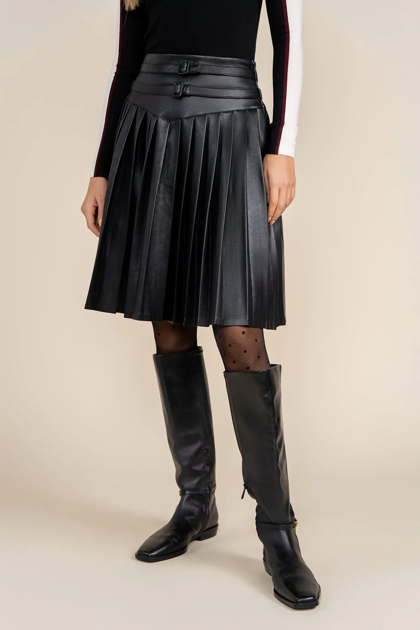 Coco Leather Pleated Skirt in Black