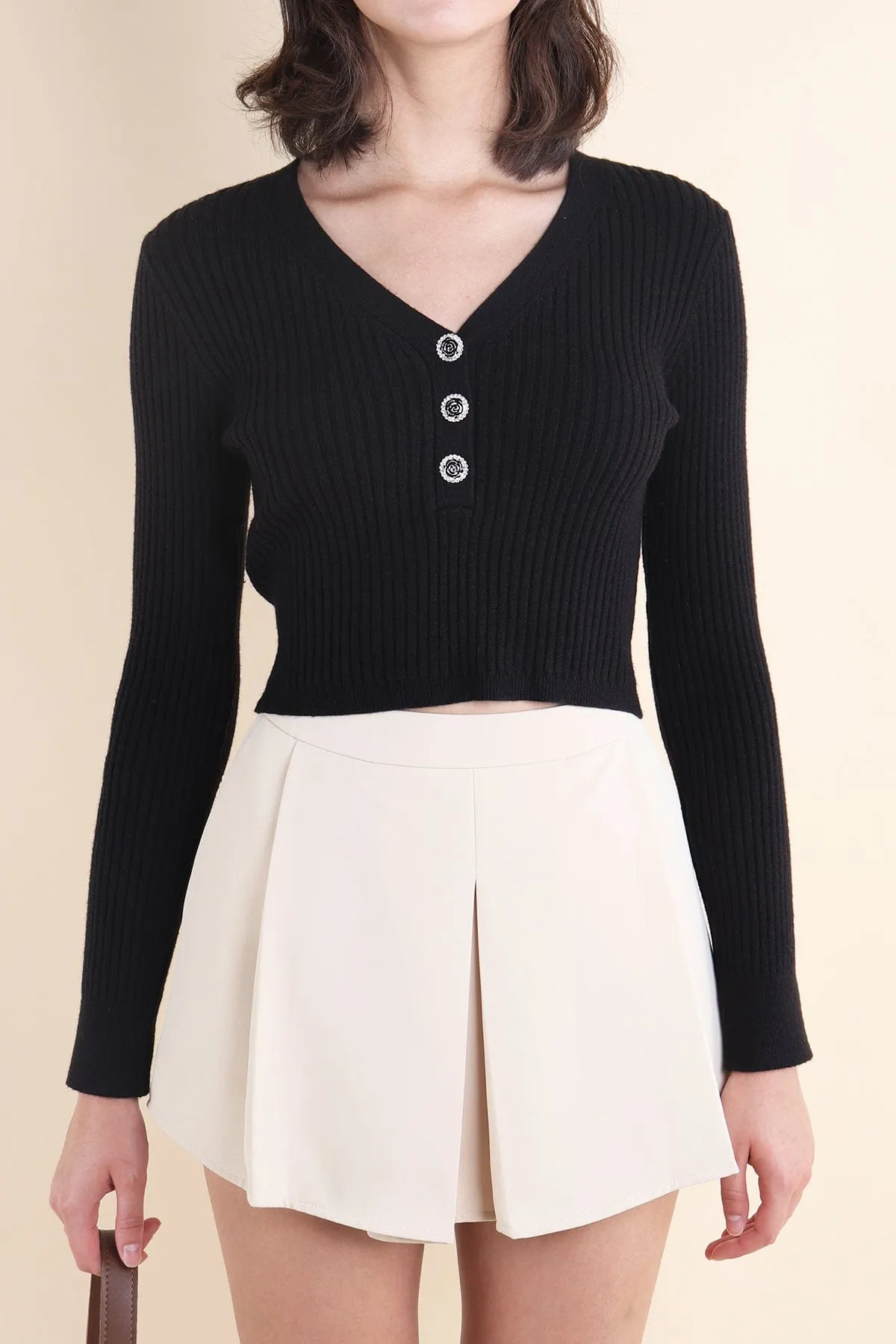 COCO RIBBED KNIT TOP IN BLACK