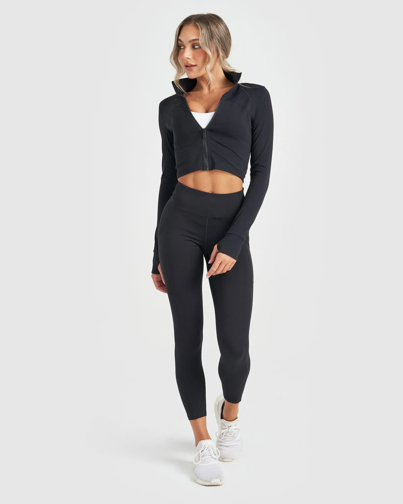 Core Trainer Crop Zip Jacket - Black