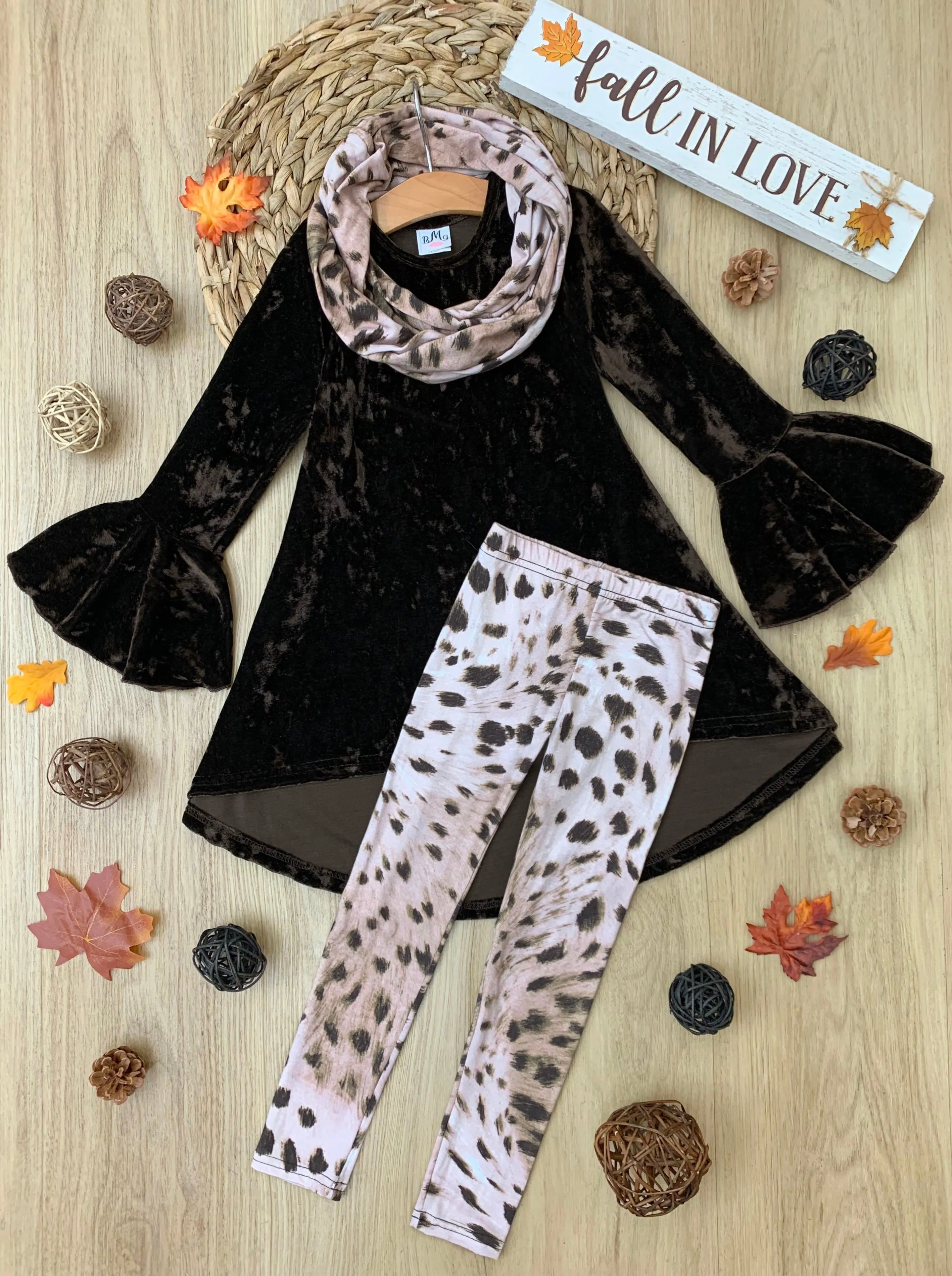 Cute Crushed Velvet Cheetah Leggings And Scarf Set