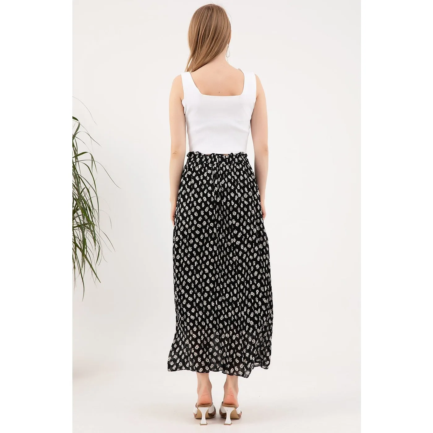 Floral Lined Chiffon Pleated Skirt