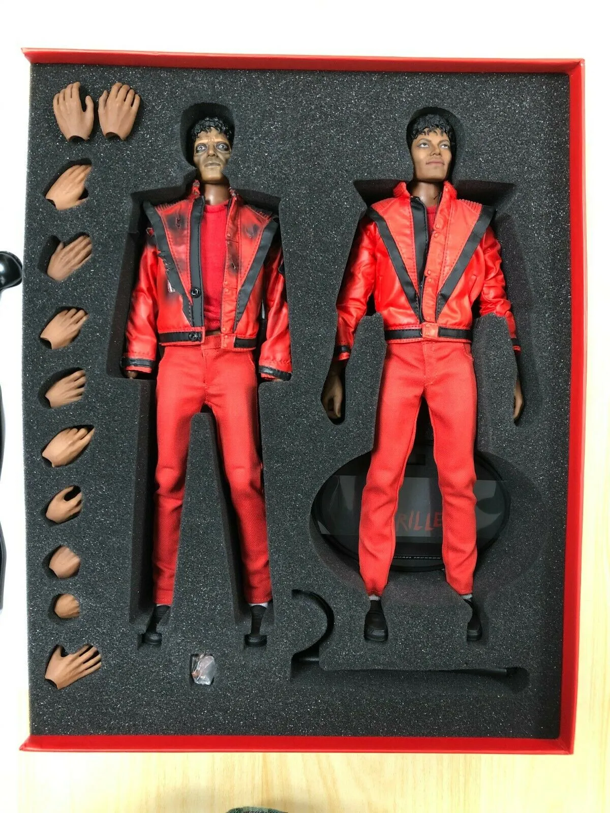 Hottoys Hot Toys 1/6 Scale MIS09 MIS 09 Michael Jackson (Thriller Version) Action Figure USED