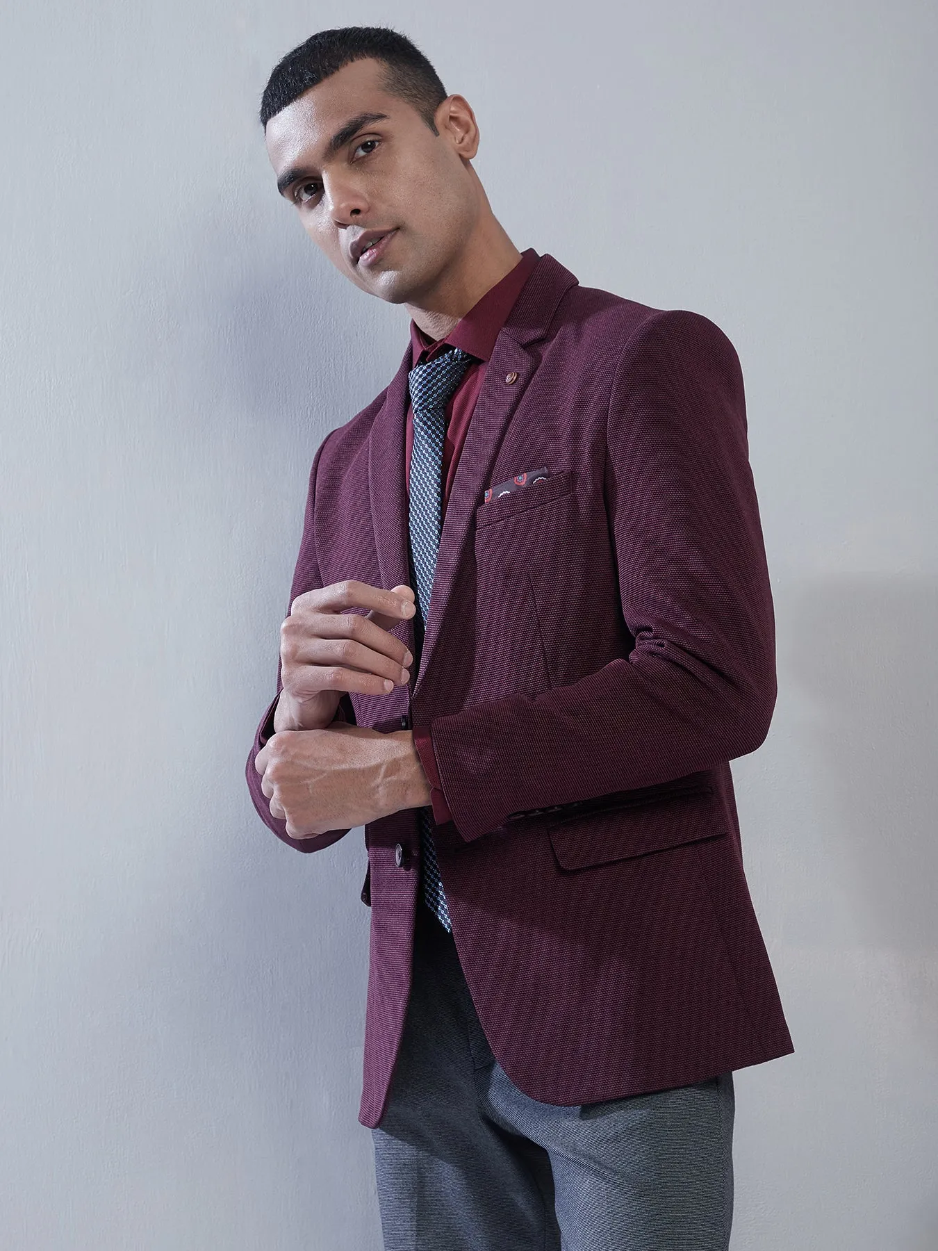 Knitted Maroon Dobby Slim Fit Full Sleeve Ceremonial Blazer