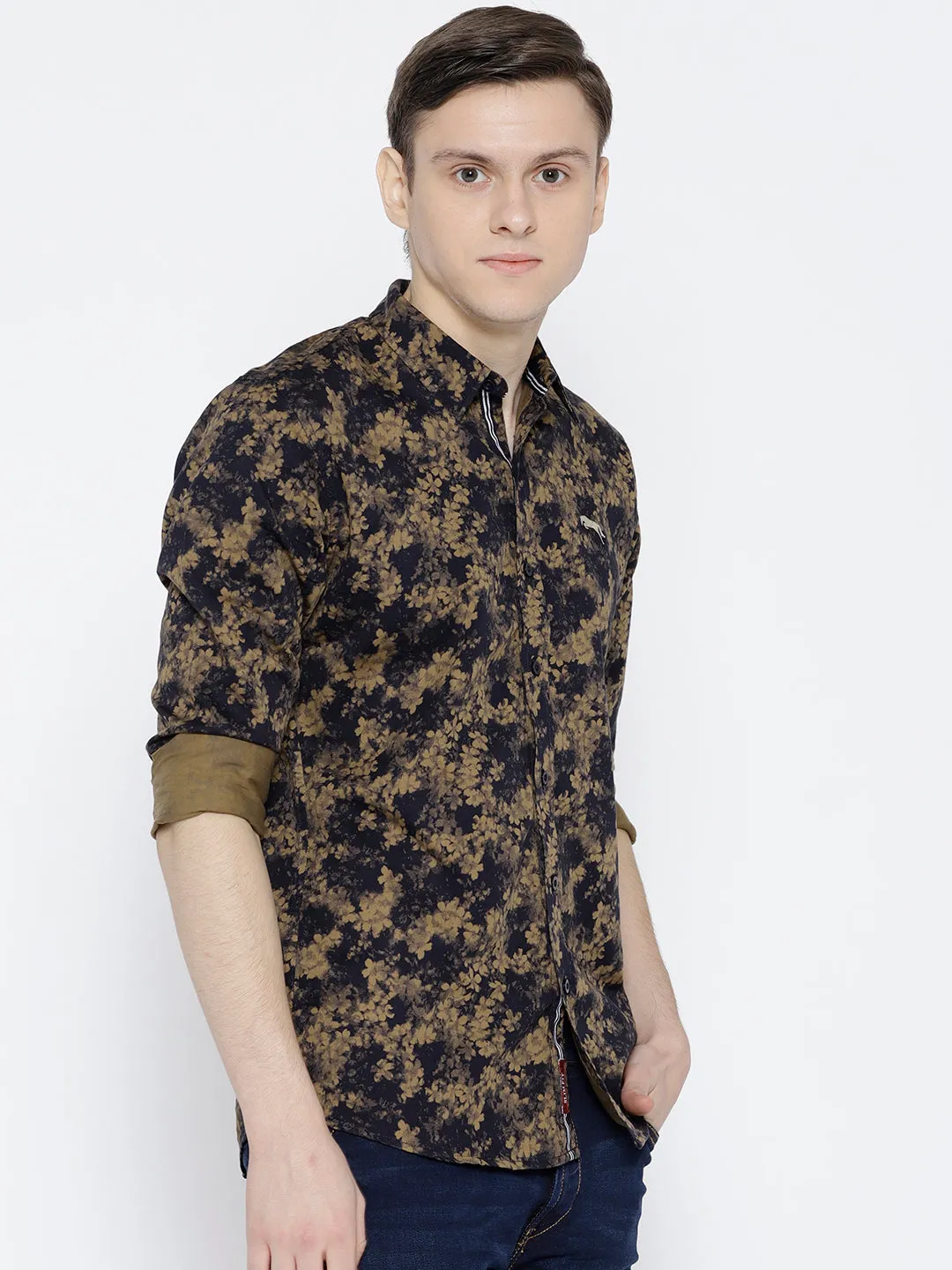 Men Beige Slim Fit Printed Casual Shirt