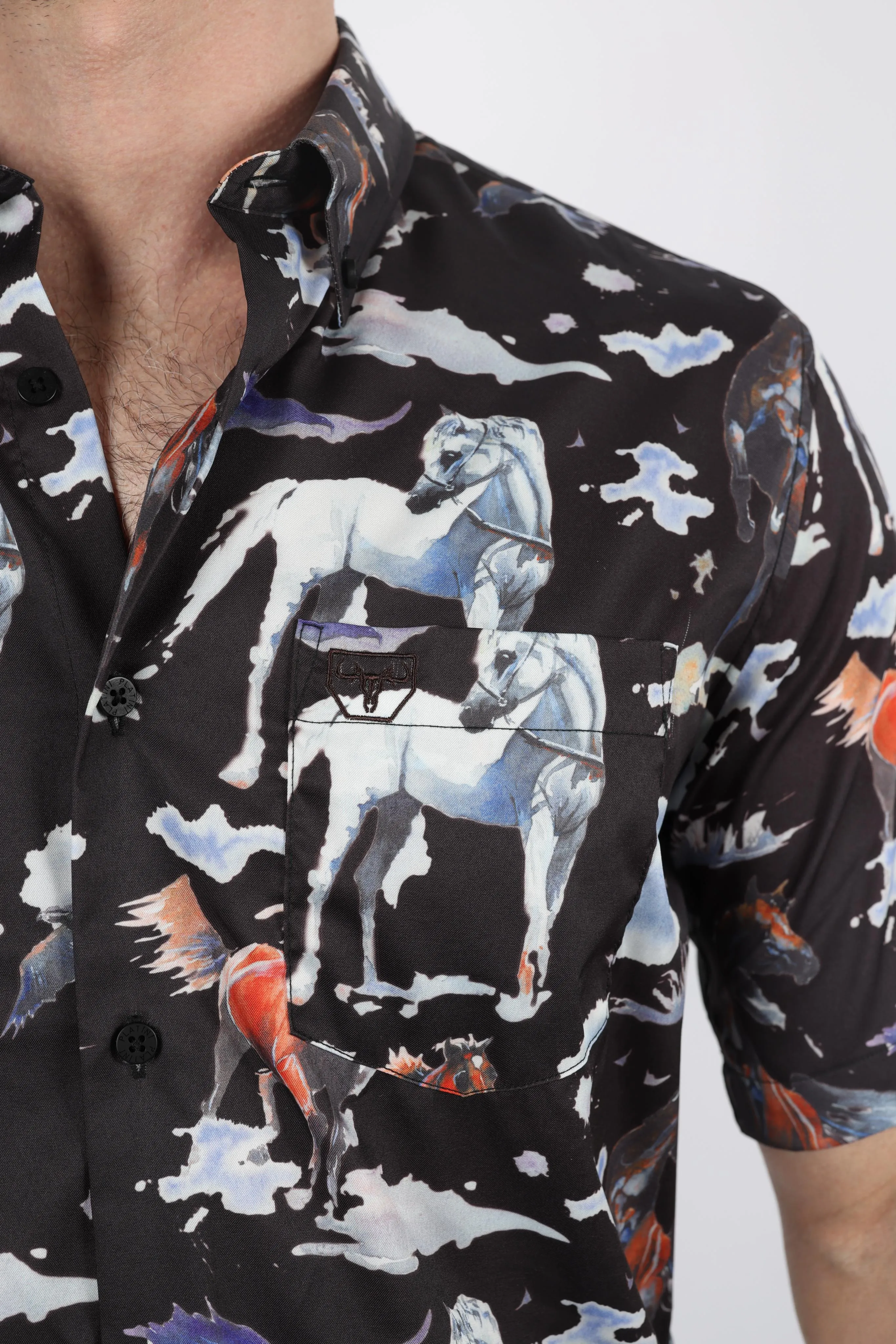 Mens Short Sleeve Modern Fit Stretch Wild Horses Print Shirt