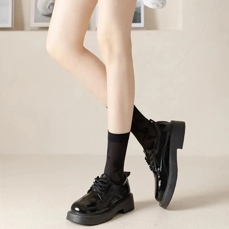 One Pair of Nylon Crew Mesh Socks | Casual Kawaii Outfits