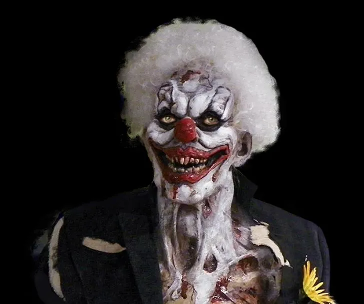 "Last Laugh the Zombie Clown" HD Studios Pro Costume