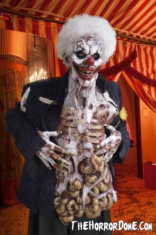 "Last Laugh the Zombie Clown" HD Studios Pro Costume