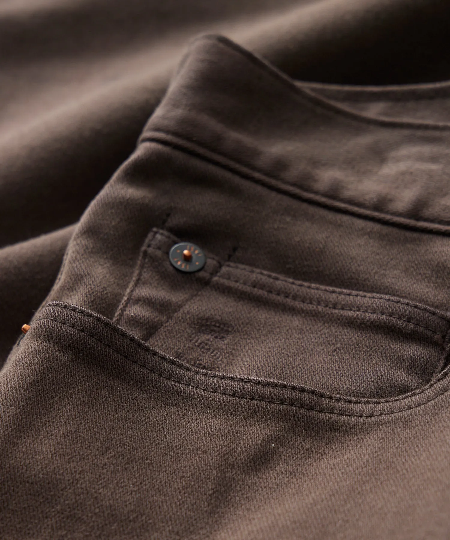 Slim Fit 5-Pocket Chino in Espresso Bean