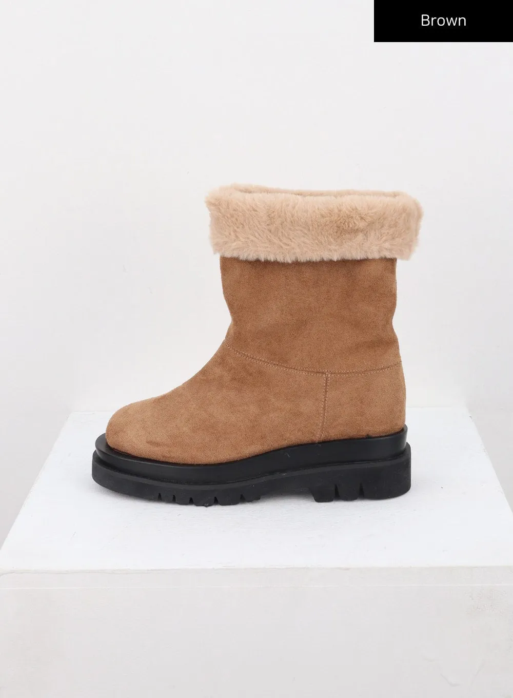 Suede Ankle Boots CN314