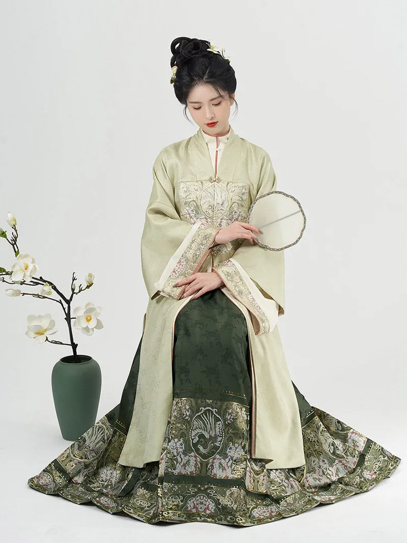 Traditional Ancient Chinese Style Phoenix and Peony Pattern Green Embroidery Mamianqun Hanfu Dress