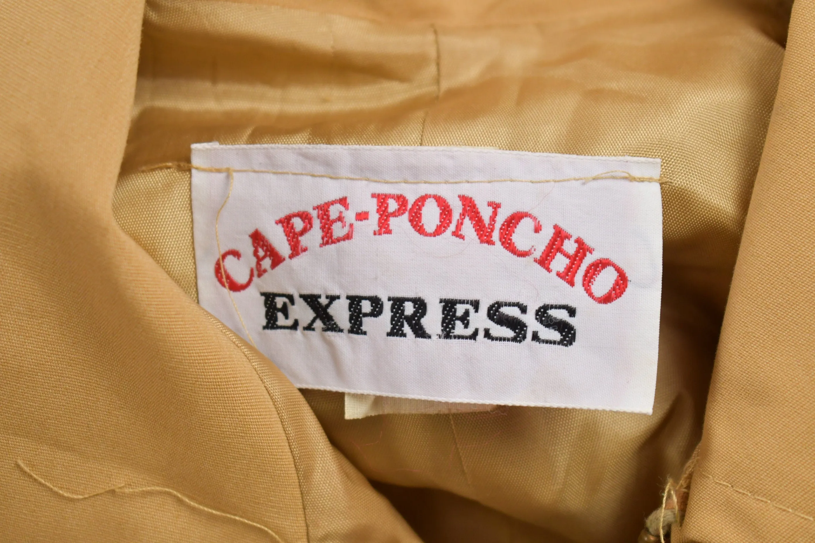 Vintage 1970w Cape Poncho Express Collared Poncho