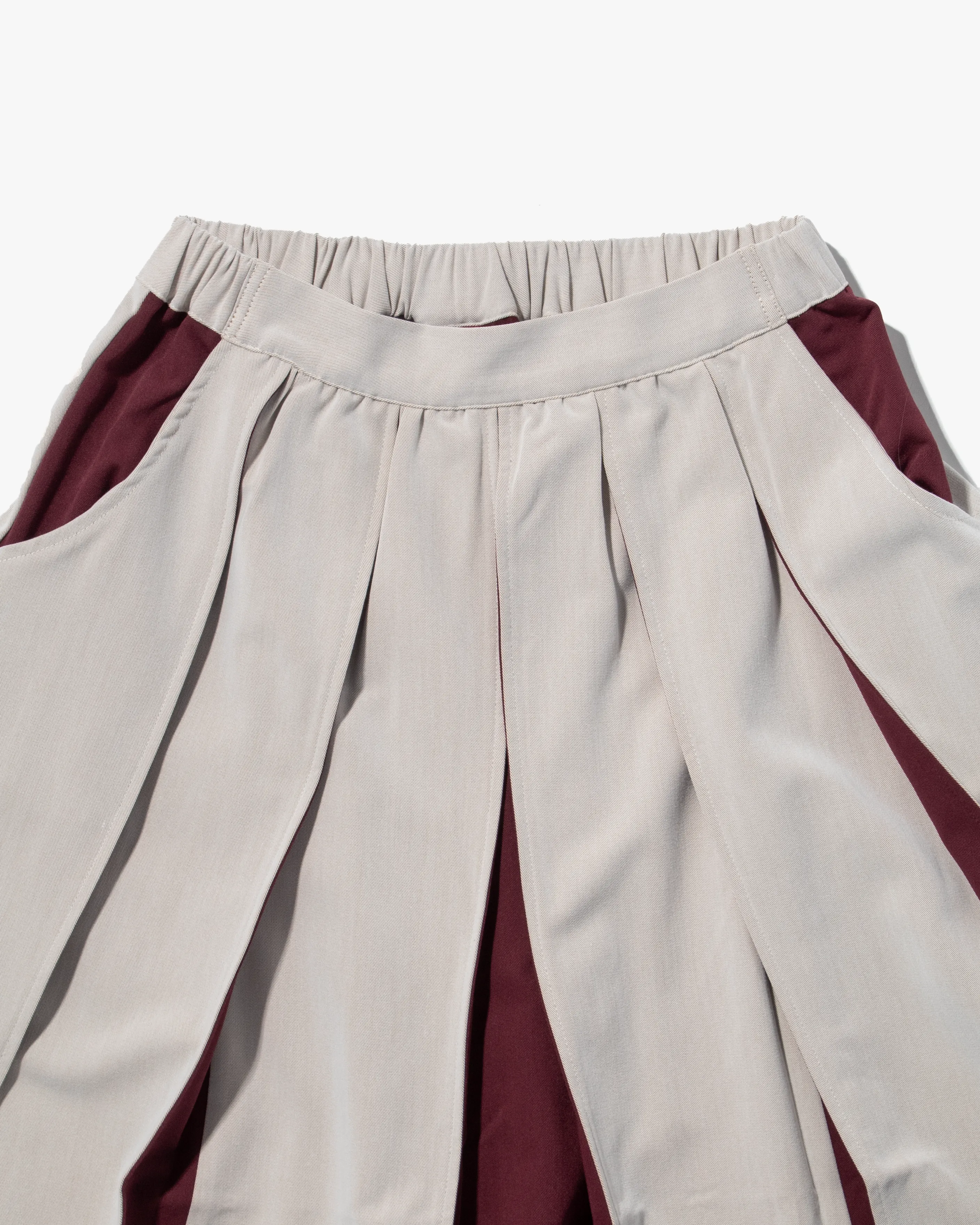 Wa-Modern Pleated Skirt, White and Maroon