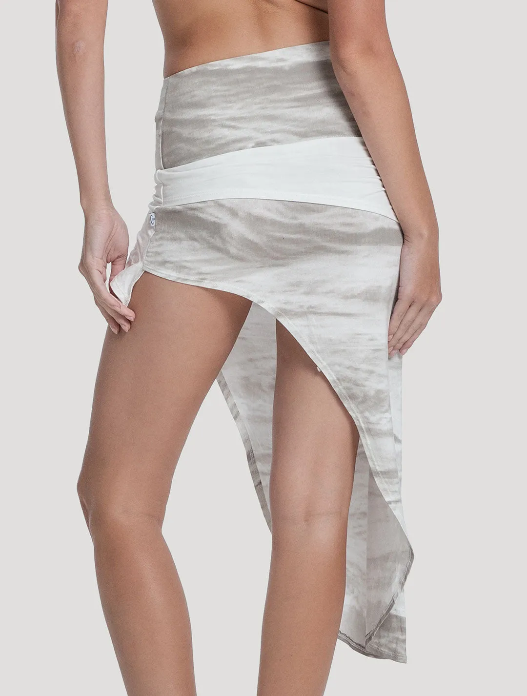 Wave Asymmetric Skirt